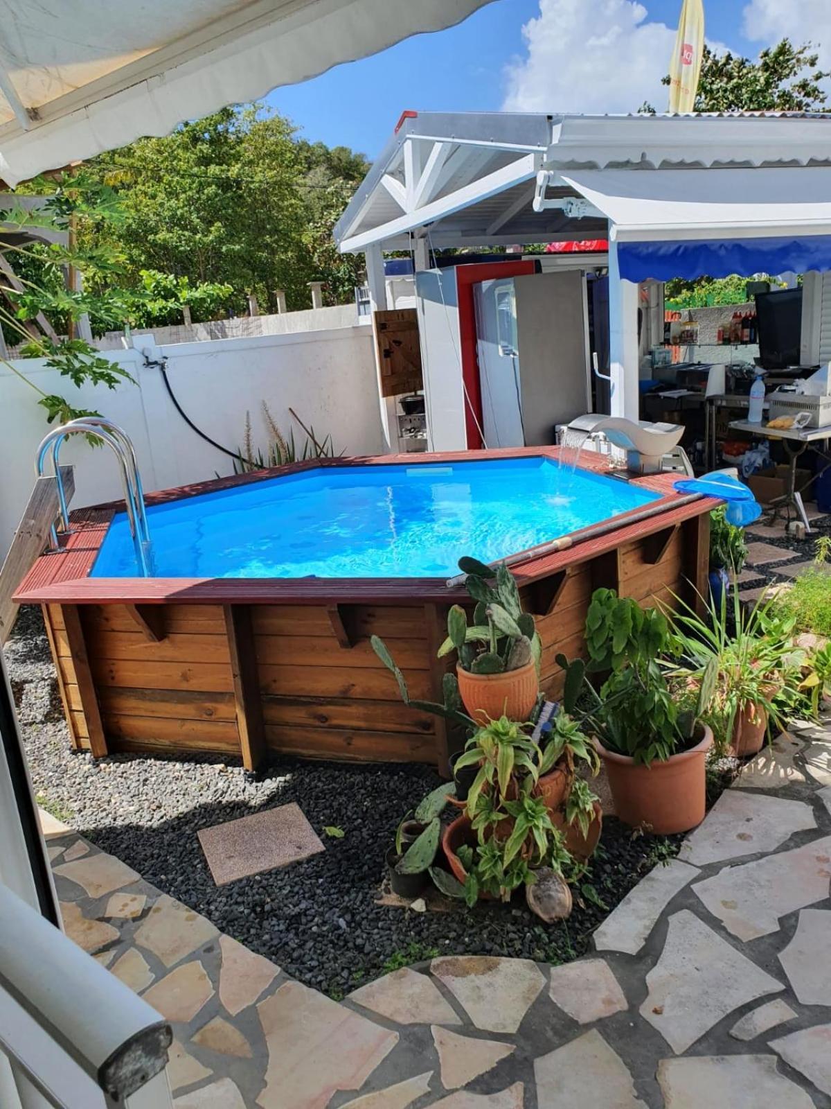 Le Sable Bleu - Evasion Tropicale A Sainte-Anne - Plage 5Min - Piscine - Parking - Logement Climatise - Vue Sur Les Palmiers - Parfait Pour Sejours En Famille Ou Entre Amis 외부 사진